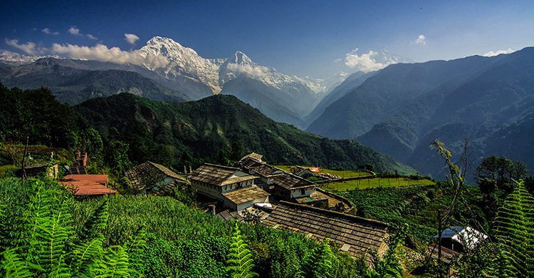 beautiful-heaven-like-ghandruk-village-poonhill-himalayas-destination-management-inc-best-adventure-trip-photos-dmi-nepal